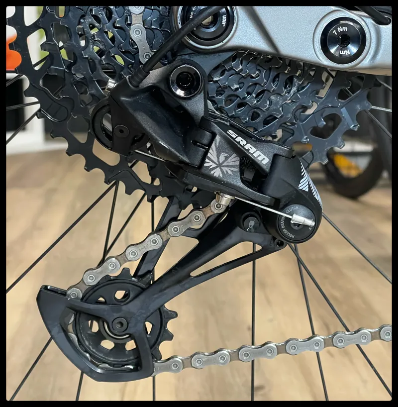 Cannondale Habit 3 29er Unisex  Grey Large 2023 Ex-Demo-5