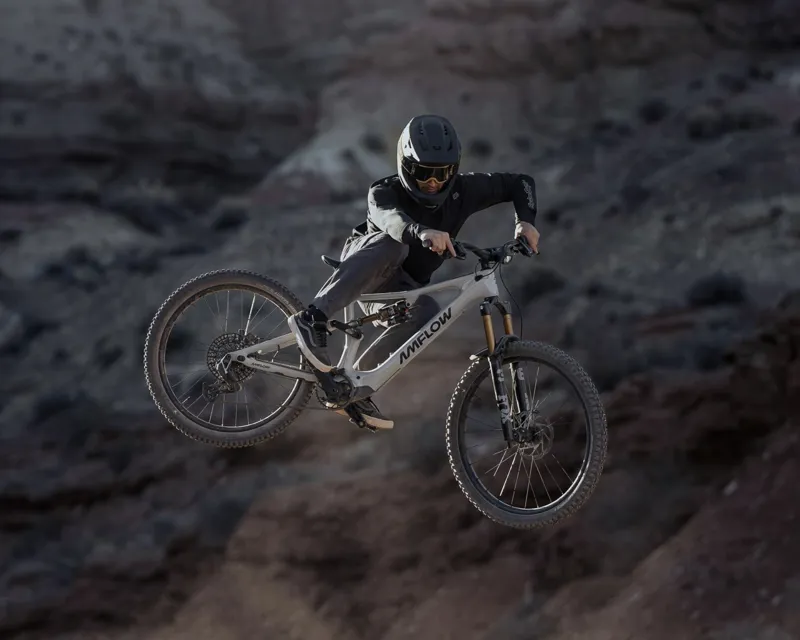 New Amflow PX Carbon