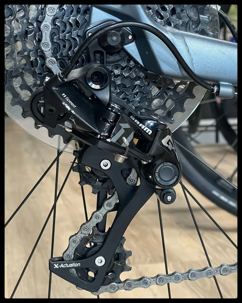 Cannondale Quick CX 2 Hybrid Grey Medium 2018 Ex Demo -6