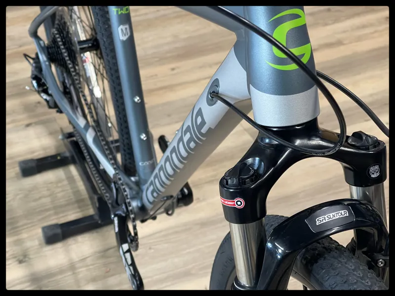 Cannondale Quick CX 2 Hybrid Grey Medium 2018 Ex Demo -2