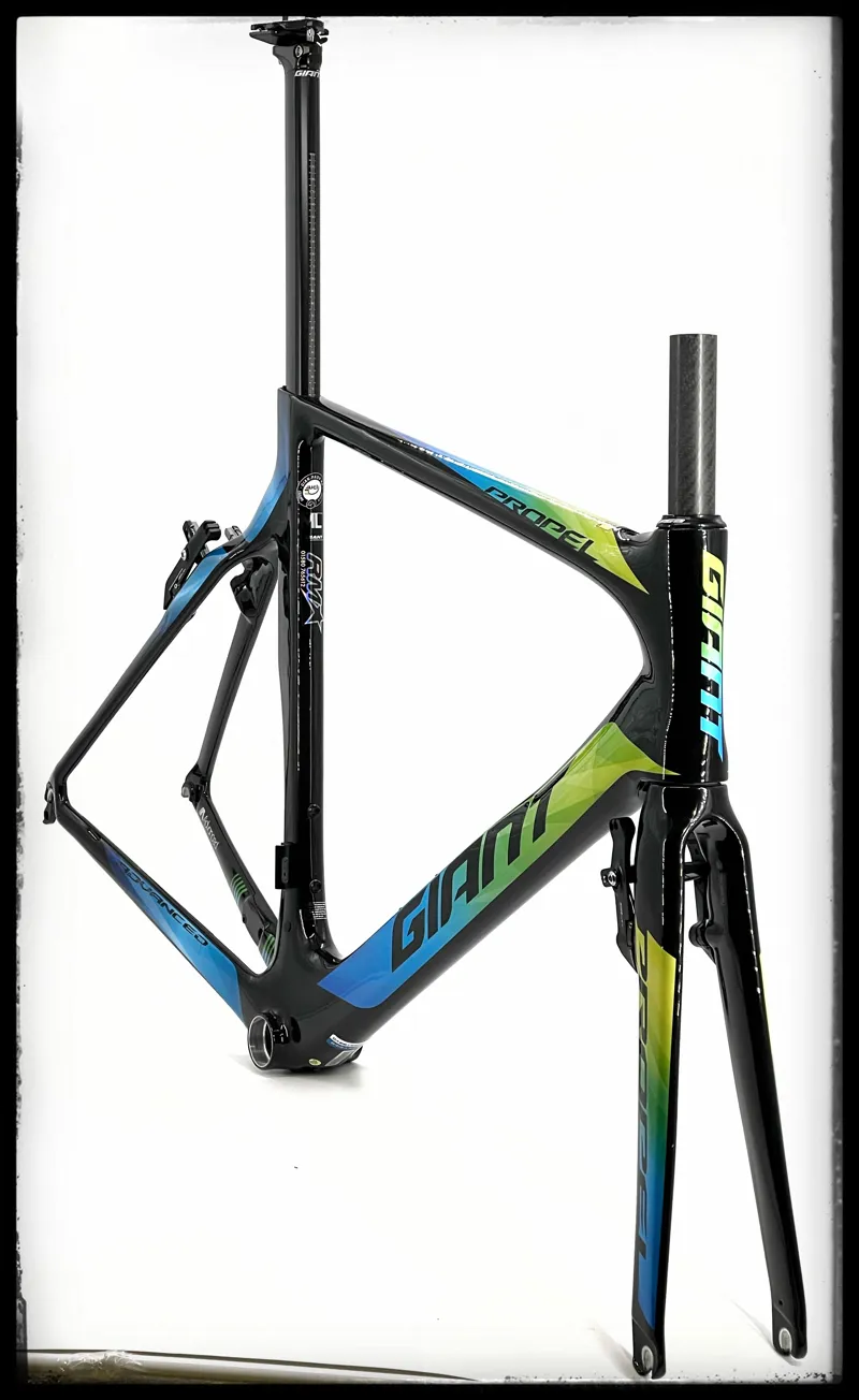 Frame Giant Tcr Pro 2018 Giant TCR Advanced Pro Road Bike Review