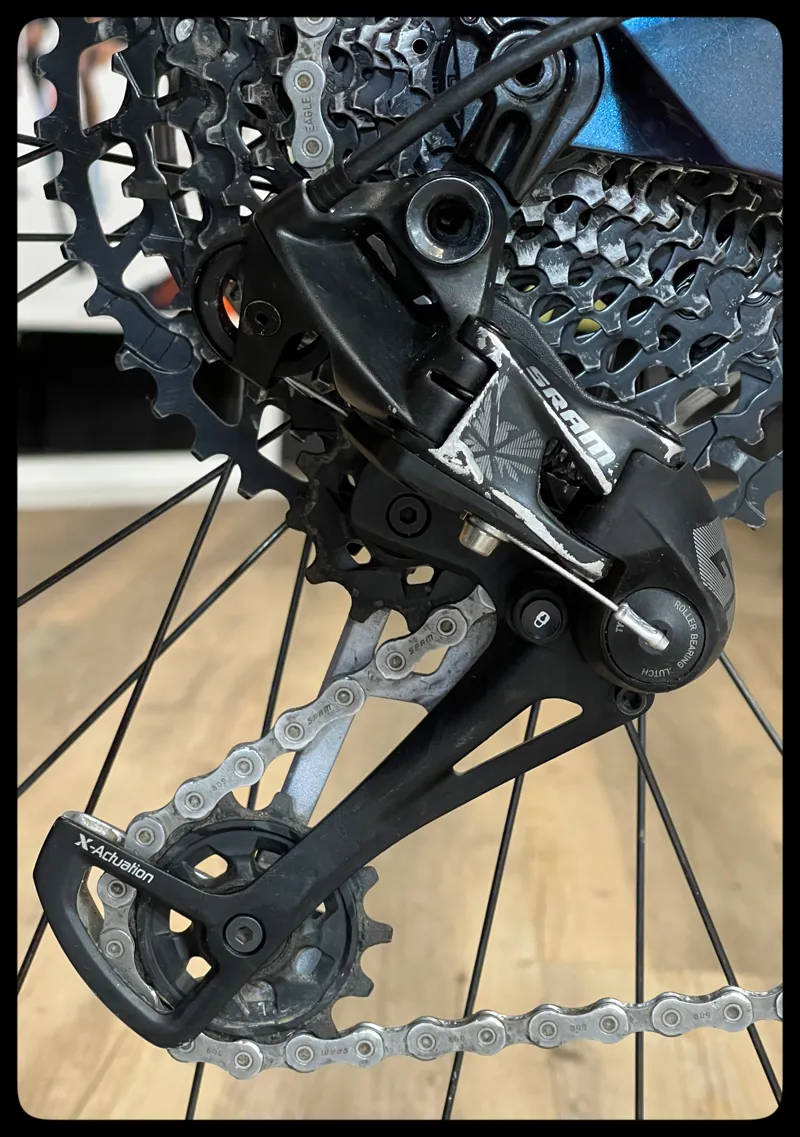 Cannondale Habit Carbon SE 29er Mens Chameleon M-Large 2020 Ex-Demo-6