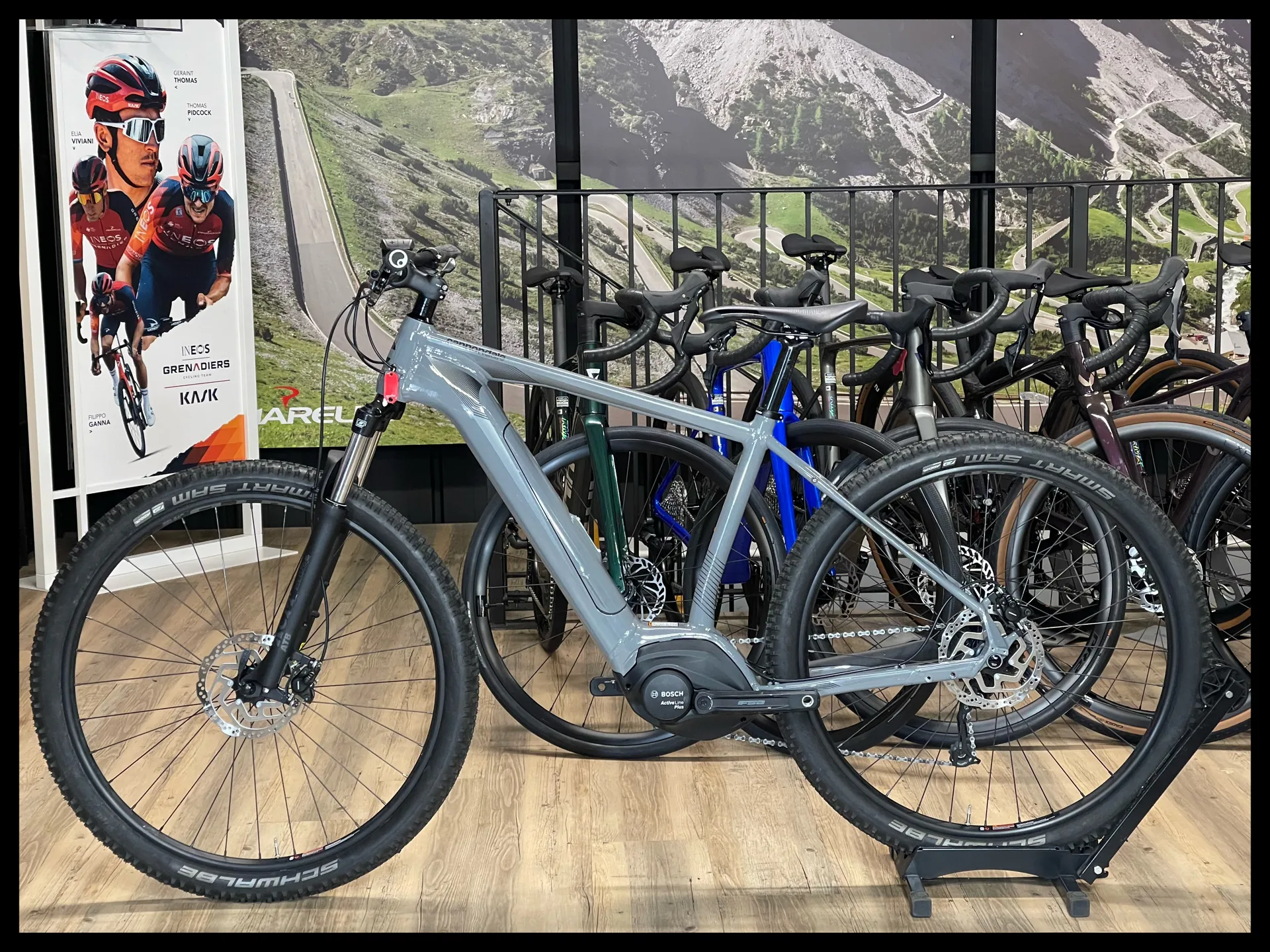 2020 Cannondale Trail Neo Mens Alu ebike in Grey