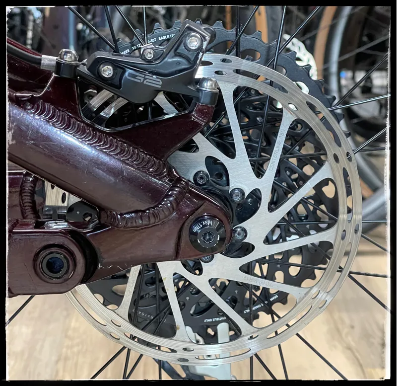 GT Sensor Carbon Pro Mountain Bike Blood Red Large 2020 Approved Used-10