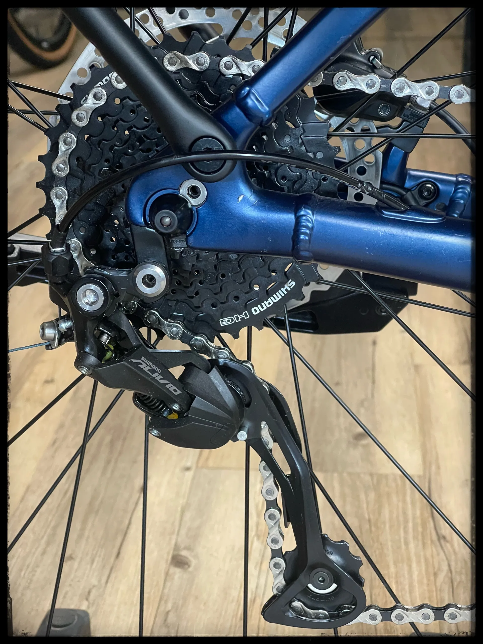 Shimano Deore Giant Explore 2021 2021 Giant Explore E+ Pro