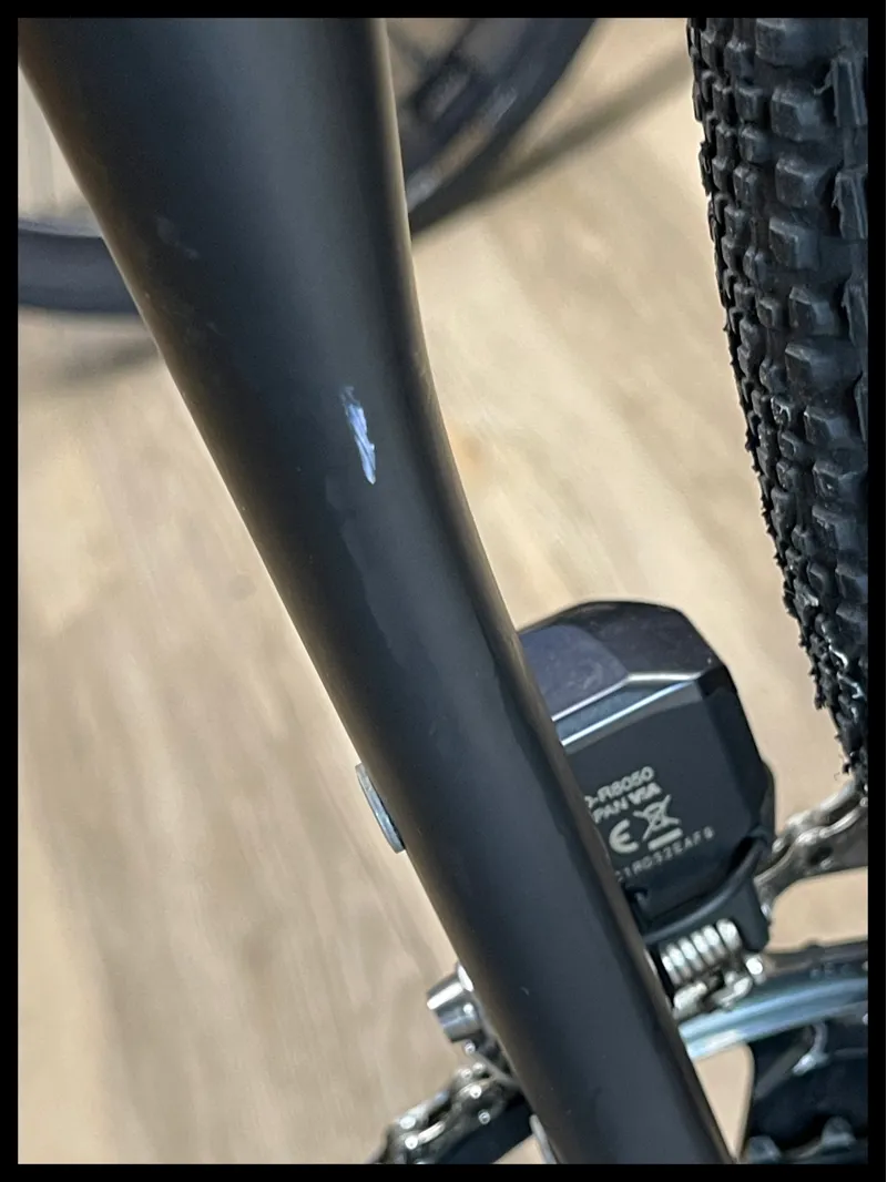 GT Grade Carbon Pro Gravel Bike Raw 55cm 2021Ex-Demo-13