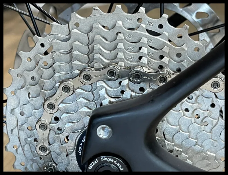 GT Grade Carbon Pro Gravel Bike Raw 55cm 2021Ex-Demo-4