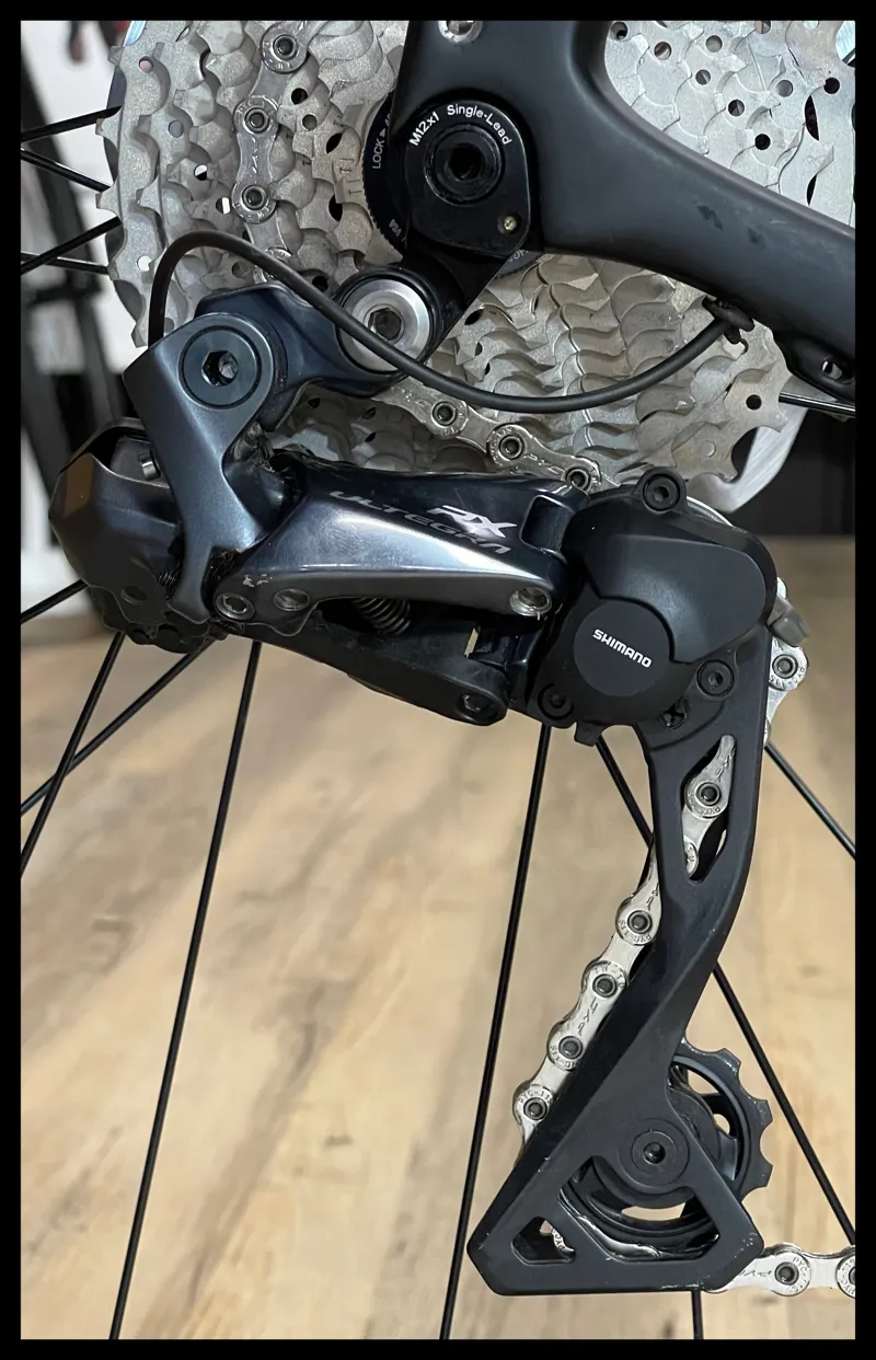 GT Grade Carbon Pro Gravel Bike Raw 55cm 2021Ex-Demo-5