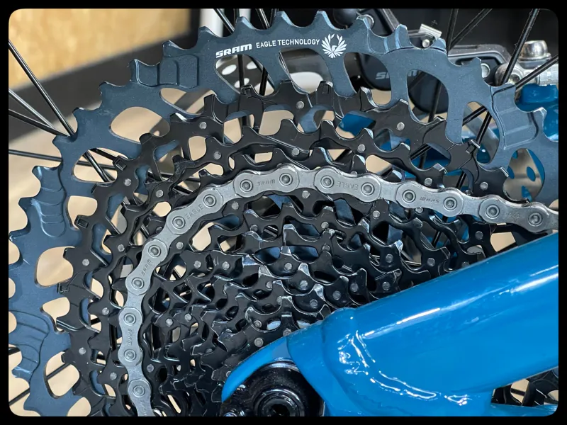 GT Sensor Carbon Expert 29er Mens Deep Teal Medium 2021-6