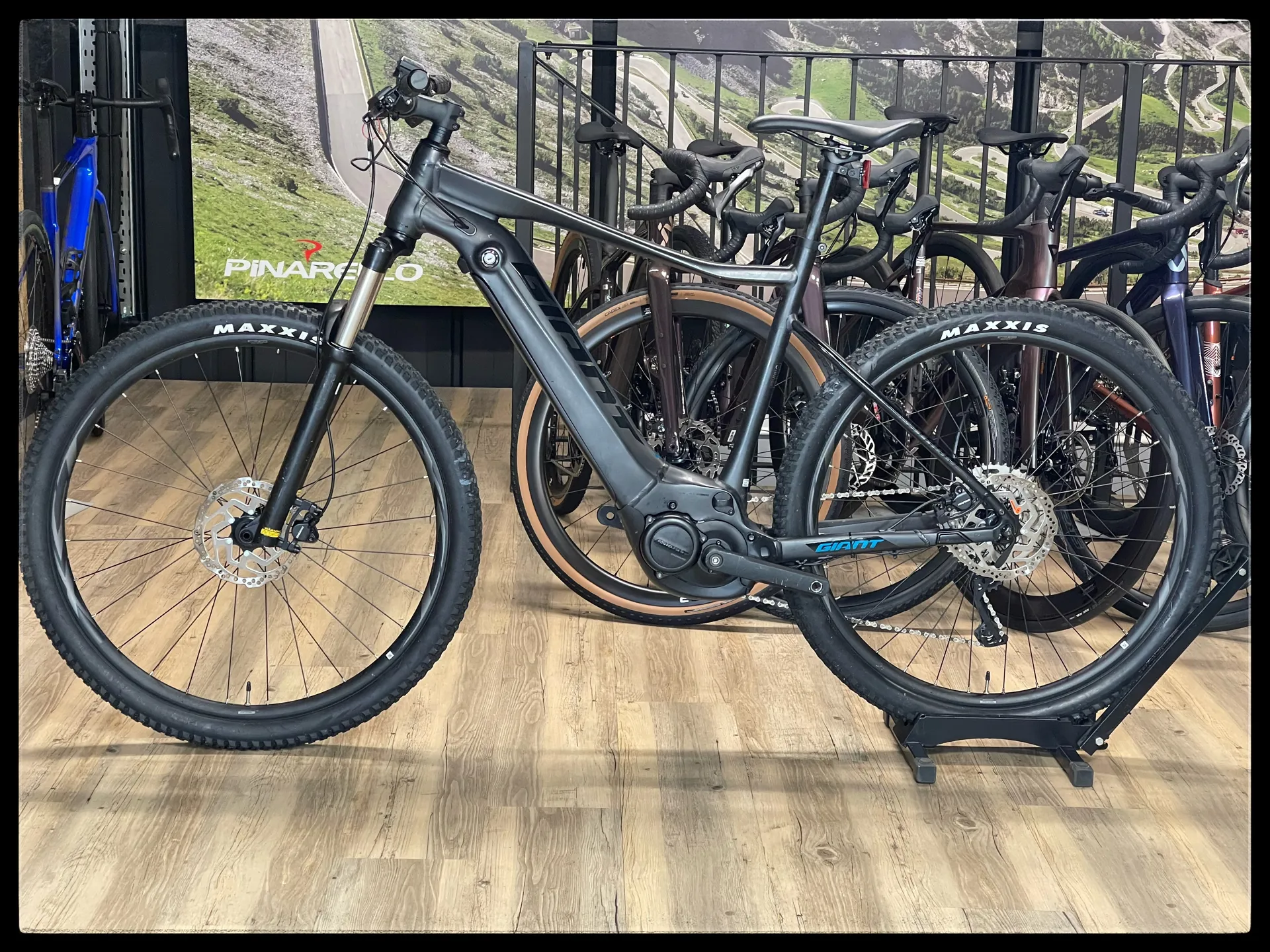 Giant Fathom Giant Elettrica 2022 Biciclette Elettriche Giant Giant Fathom  E+ EX 29 Pollici Mountain