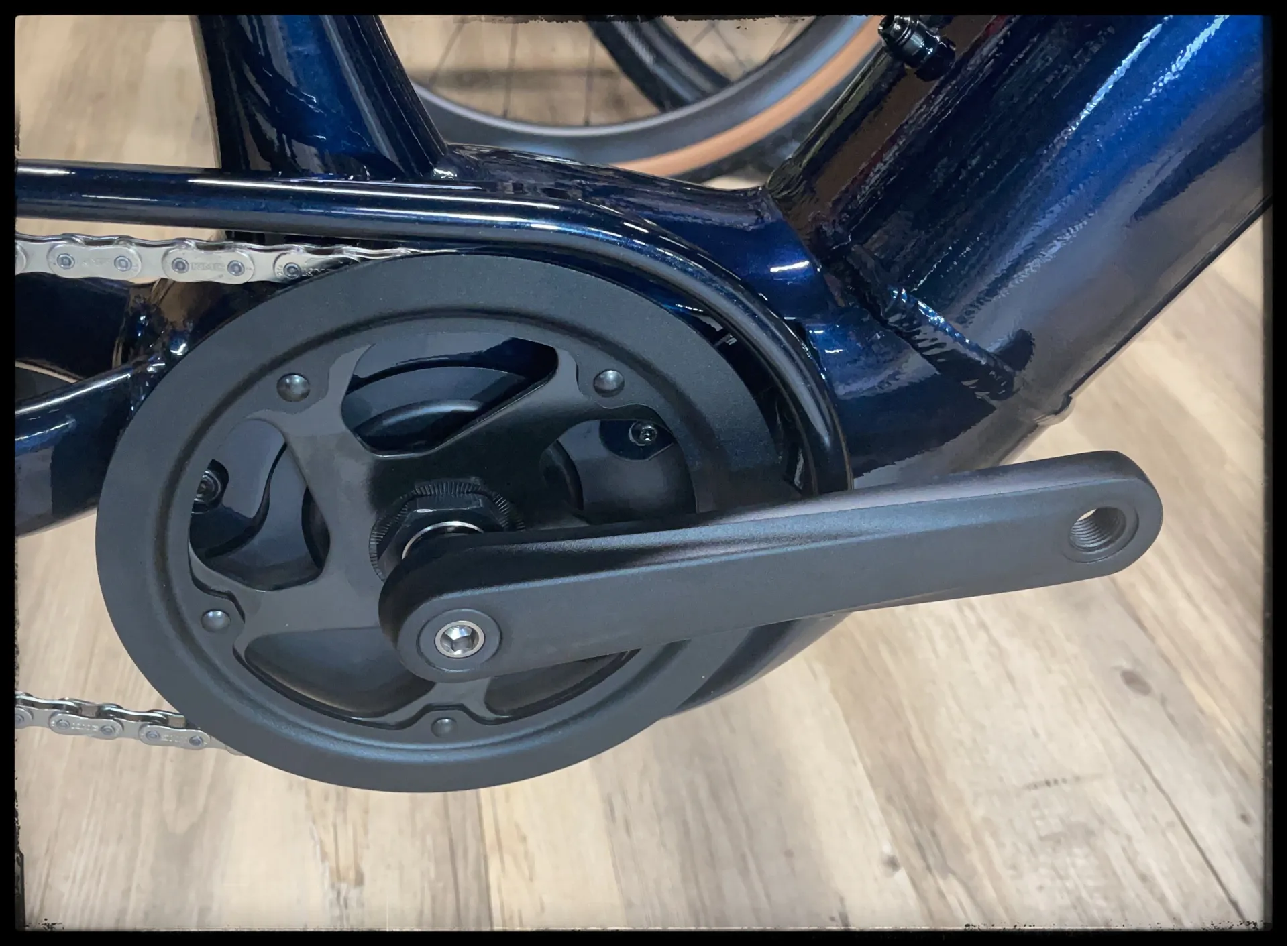 2022 Momentum Transcend E+ Aluminium City Bike in Blue