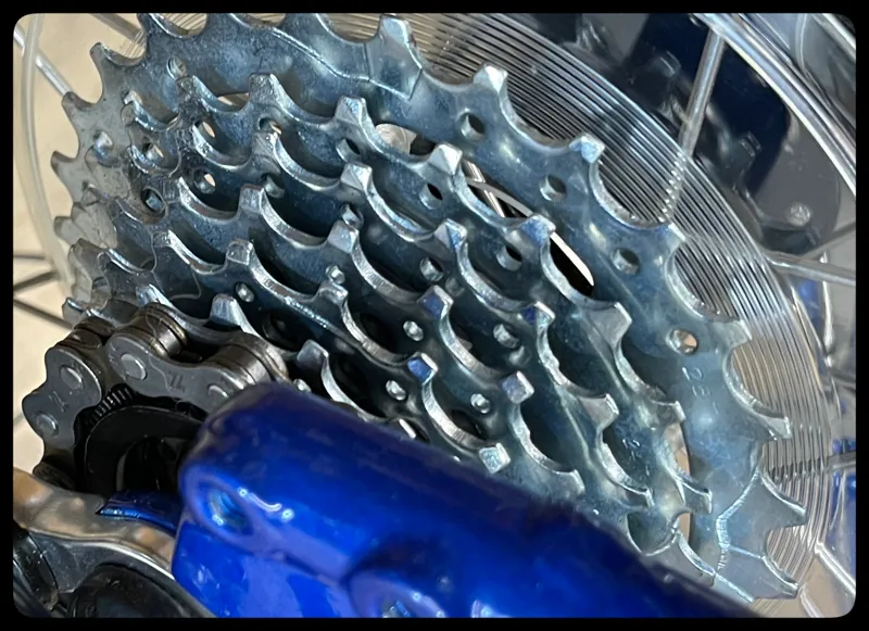 GT Transeo Sport Unisex Hybrid Blue Medium 2022-4