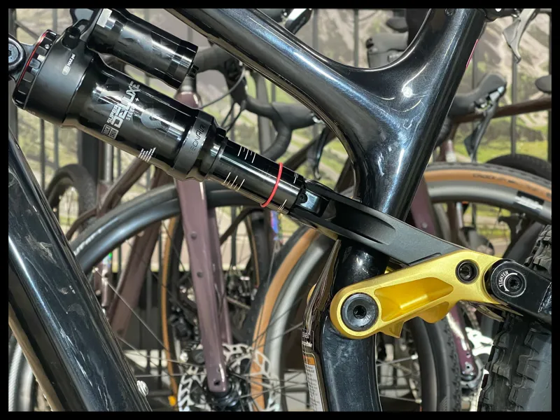 Cannondale Habit Carbon 2 29er Small Black Pearl 2022 Ex Demo-3