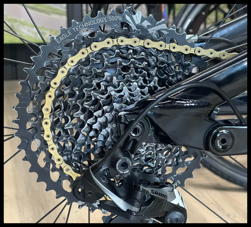 Cannondale Habit Carbon 2 29er Small Black Pearl 2022 Ex Demo-6