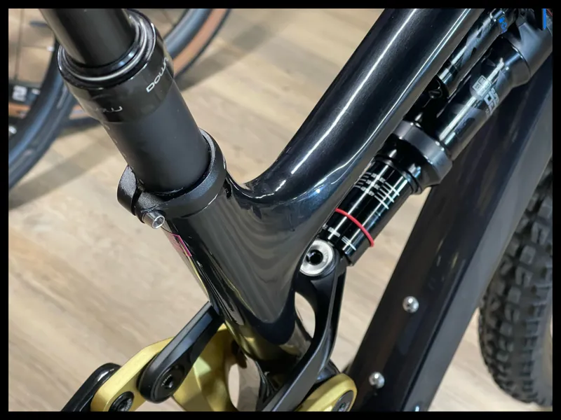 Cannondale Habit Carbon 2 29er Small Black Pearl 2022 Ex Demo-5