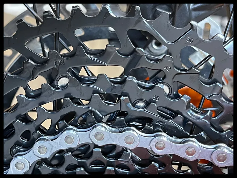 CANNONDALE 29 HABIT NEO 3+ Mens Crush Medium 2022 Approved Used-3