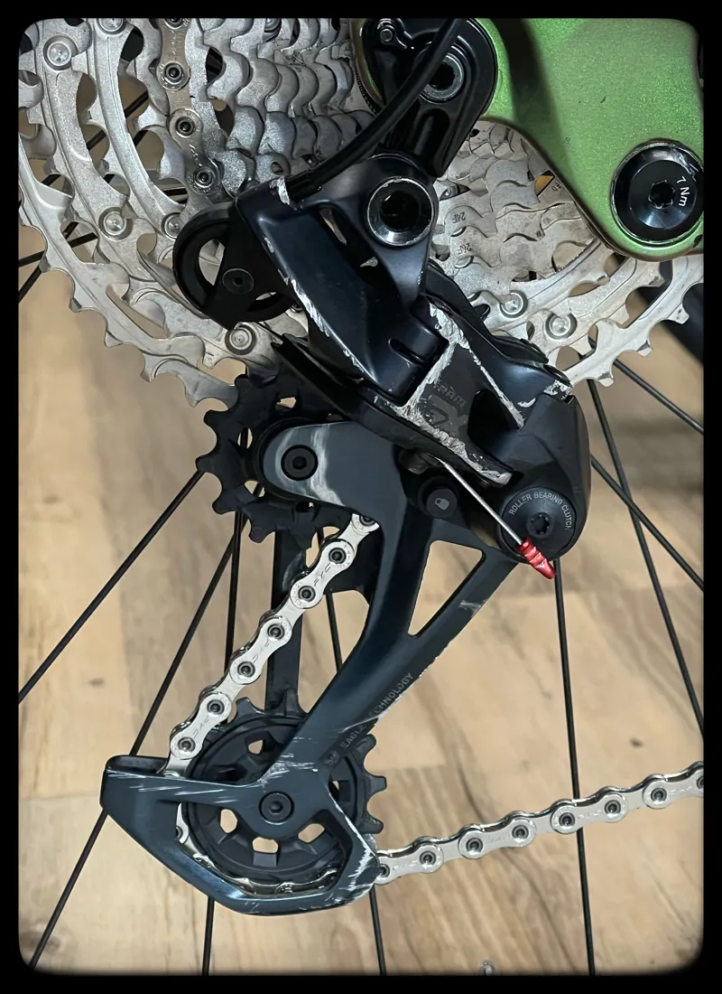 Cannondale Jekyll 1 Carbon 29er Beetle Green Medium 2022 Approved Used-5