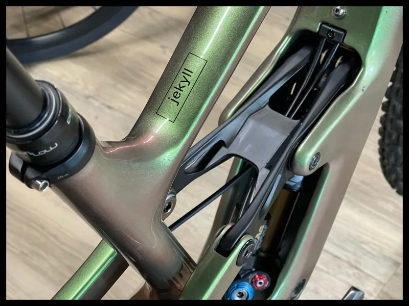 Cannondale Jekyll 1 Carbon 29er Beetle Green Medium 2022 Approved Used-3