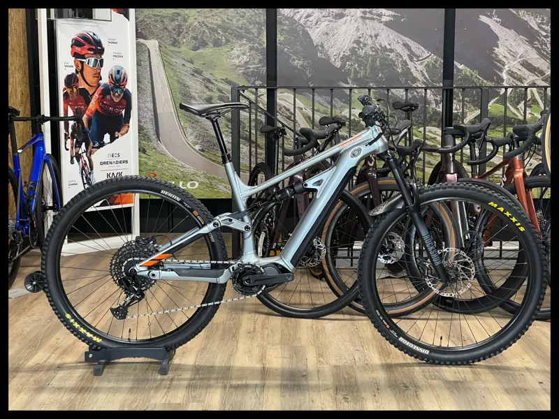 Cannondale Moterra Neo 4 29er Large Impact Orange 2022 Approved Used