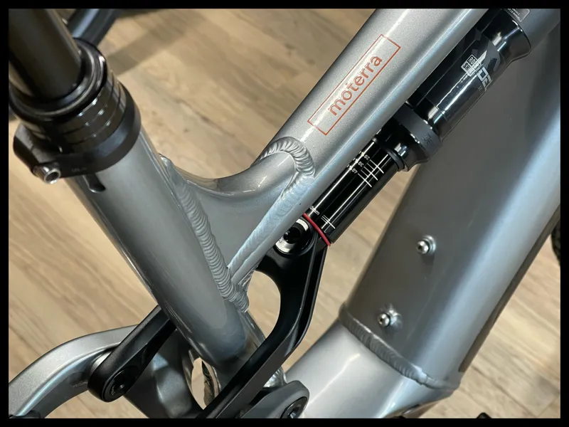 Cannondale Moterra Neo 4 29er Large Impact Orange 2022 Approved Used-3