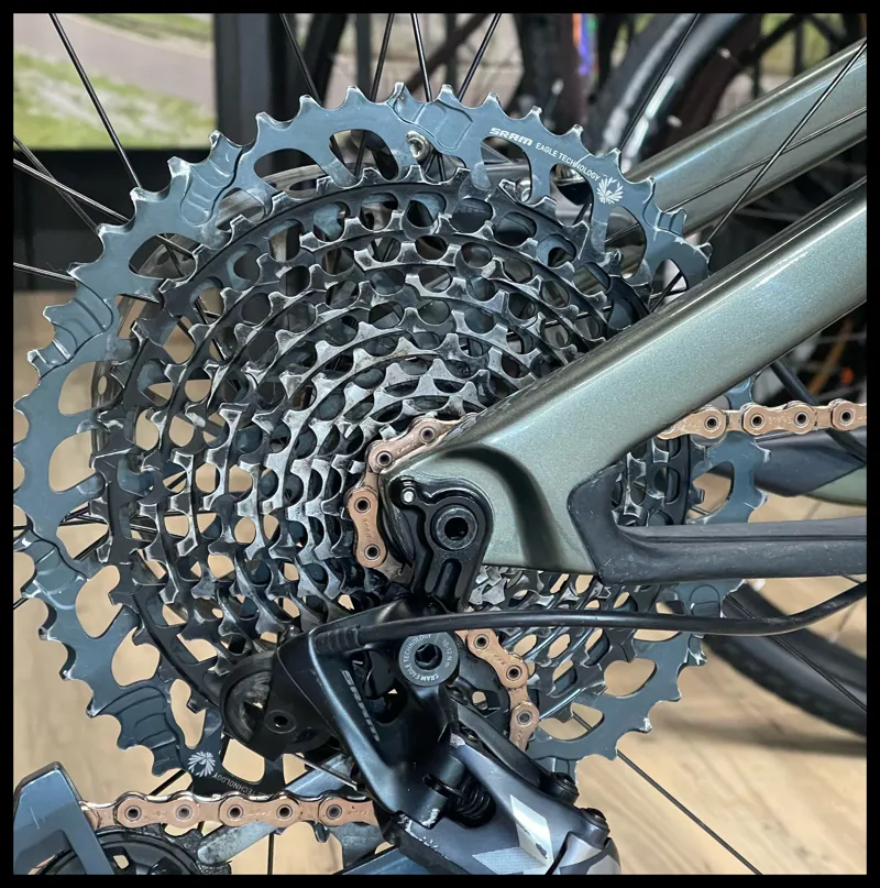 Cannondale SCALPEL Carbon SE 29er Lefty Large Mantis 2022 Ex Demo-3