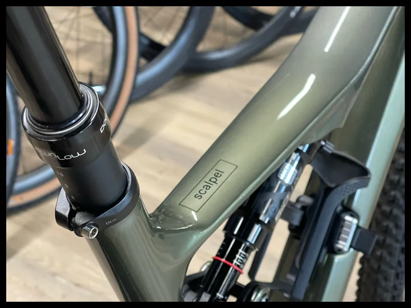 Cannondale SCALPEL Carbon SE 29er Lefty Large Mantis 2022 Ex Demo-1