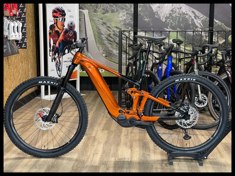 Giant Trance X E+ 2 Pro 29er 25km/h Medium Amber GLow 2022-1