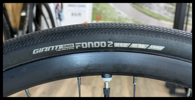 Giant Contend AR1 Medium Dark Grey 2021-10