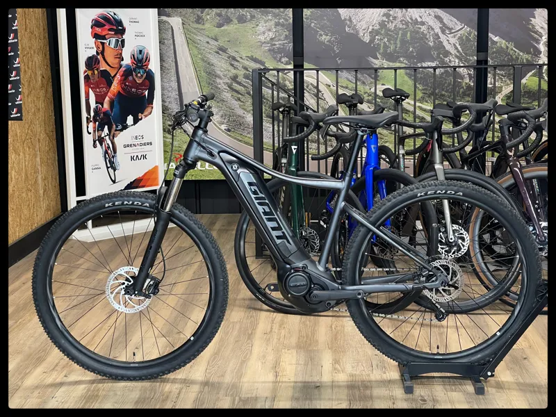 Giant Talon E+ 29er Sport 25km/h Medium Graphite 2022-1