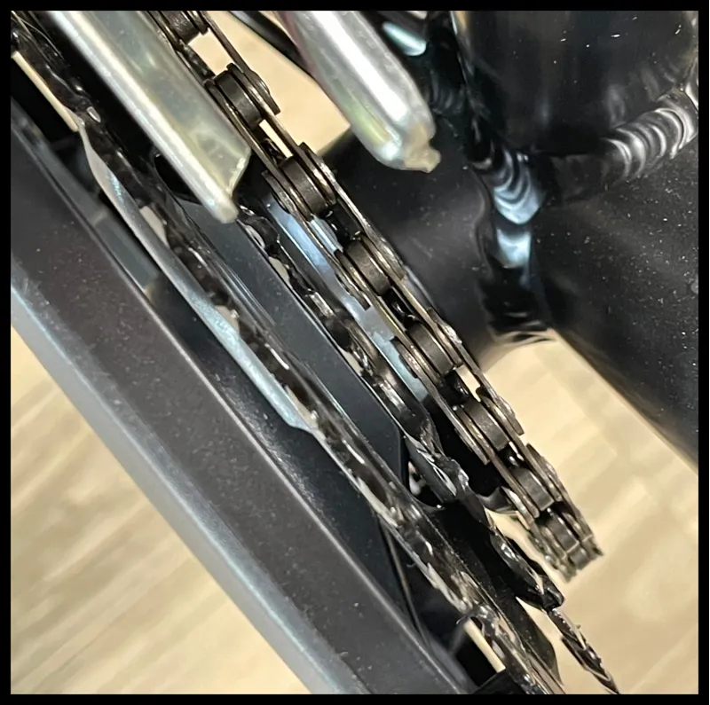 GT Aggressor Comp 29er Medium Satin Black MTB 2022-7