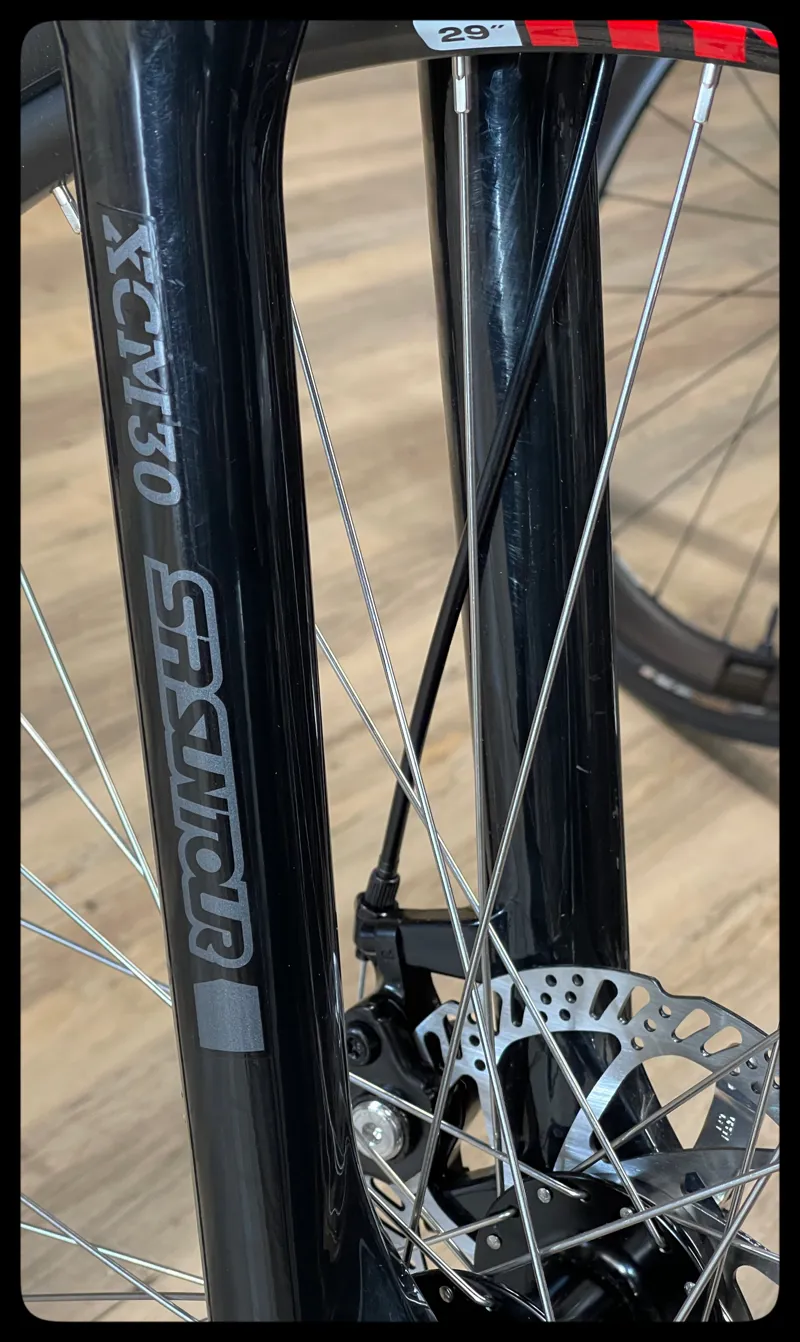 GT Aggressor Comp 29er Mens MTB Black Small 2022-5