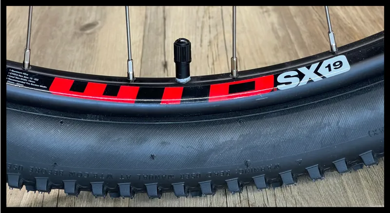 GT Aggressor Comp 29er Mens MTB Black Large 2022-10