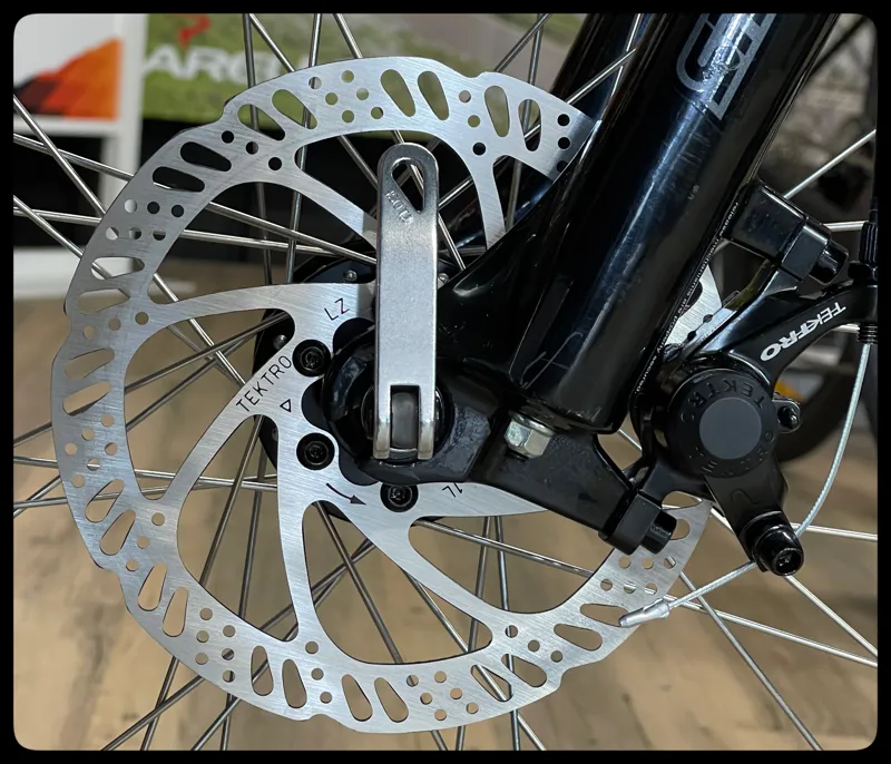 GT Aggressor Comp 29er Mens MTB Black Small 2022-10