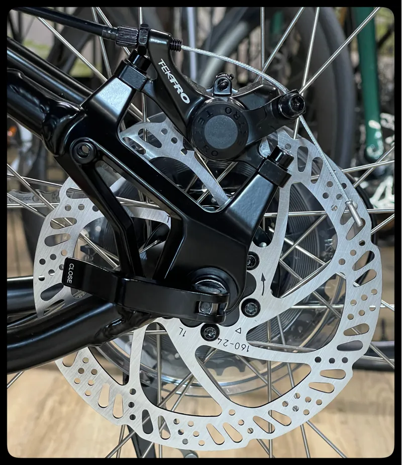 GT Aggressor Comp 29er Mens MTB Black Small 2022-11