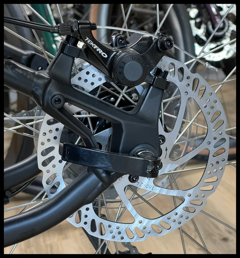 GT Aggressor Comp 29er Mens MTB Black Large 2022-8