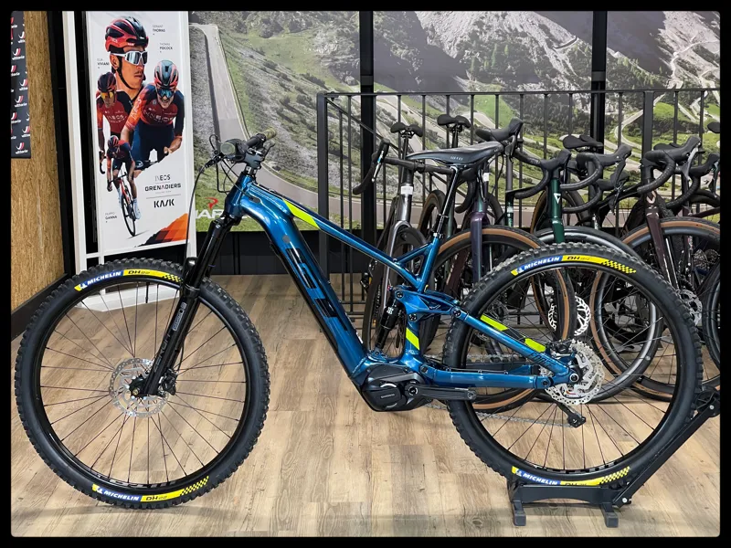 GT EForce Medium Mens Deep Teal 2022 Ex-Demo-1