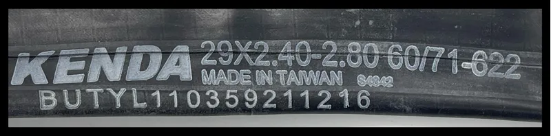 Kenda Inner Tube 29 x 24-2.8 Presta Valve Box of 10-1