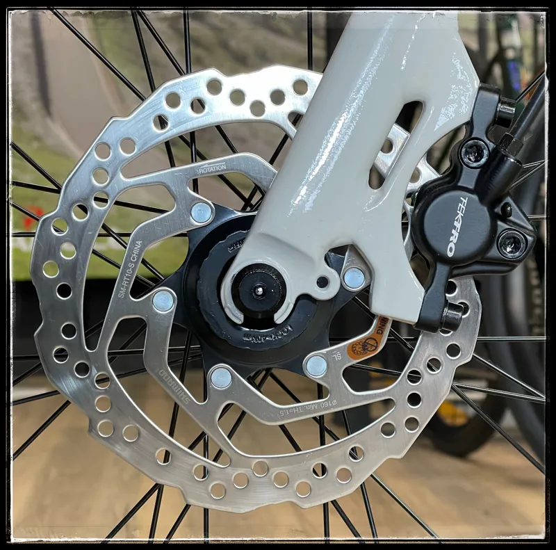 Momentum Vida E+ Lunar Large 2022-7