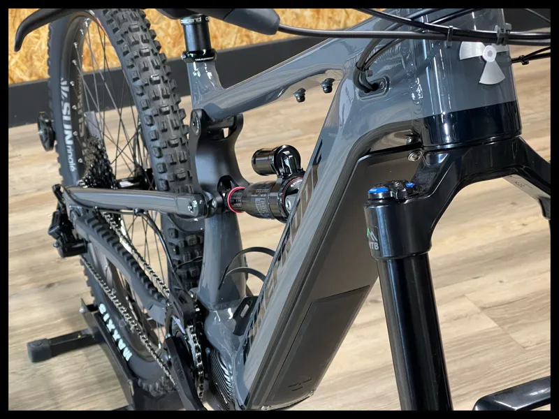 NUKEPROOF Megawatt 297 Comp Alloy Mountain Bike Medium  Bullet Grey 2023-2