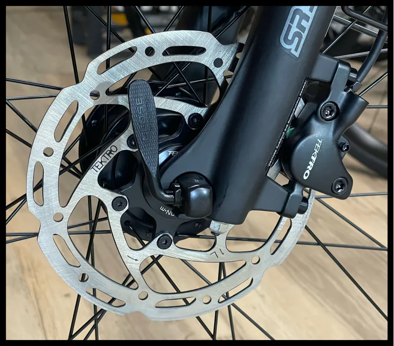 Cannondale Adventure EQ 27.5er Candy Red Large 2023-10