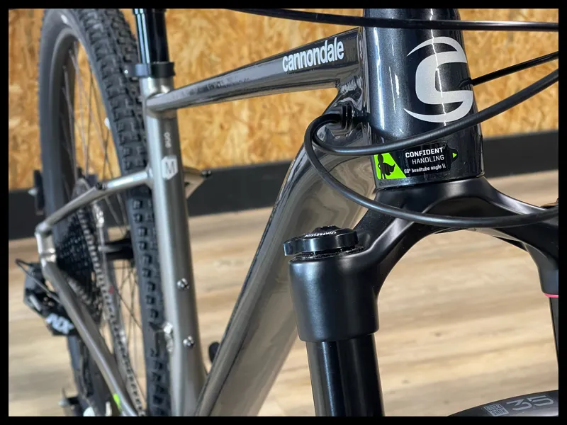 CannondaleTrail SE 1 29er Meteor Grey Medium 2023 Ex Demo-2