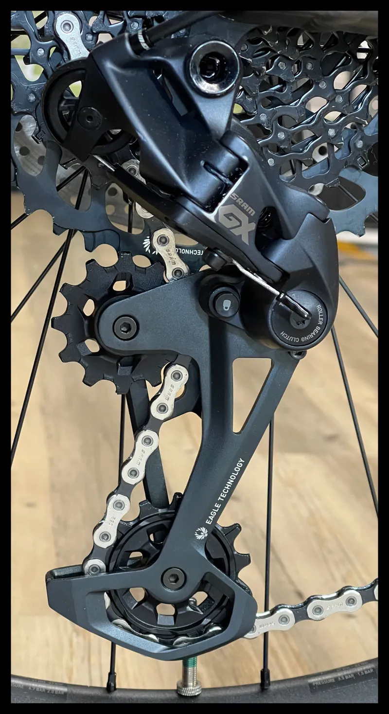 COMMENCAL CLASH RACE 27.5 DARK SLATE XL 2023-6