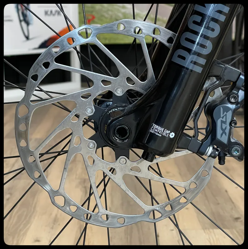 Giant Stance E+ 0 Pro Large Raw Aluminium 2023 Approved Used-11