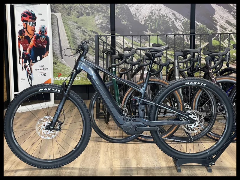 Giant Stance E+ 1 25km/h Medium Cold Iron 2023-1