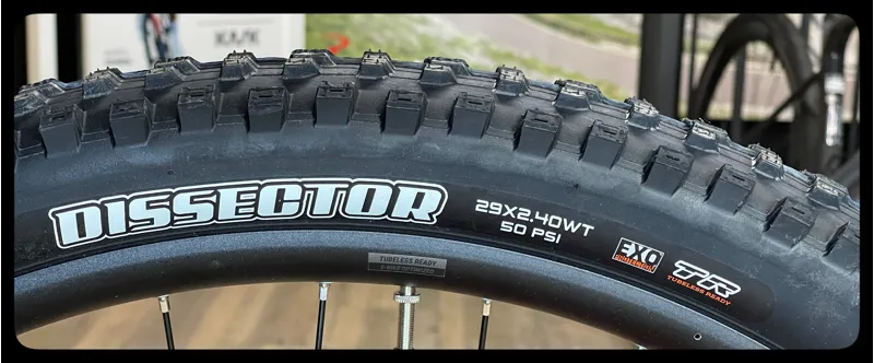 Giant Stance E+1 Medium Ebile Helios Orange 2023-12