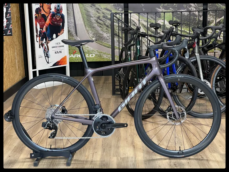 Giant TCR Advanced Pro 1 Disc-AR Medium Charcoal Plum 2023