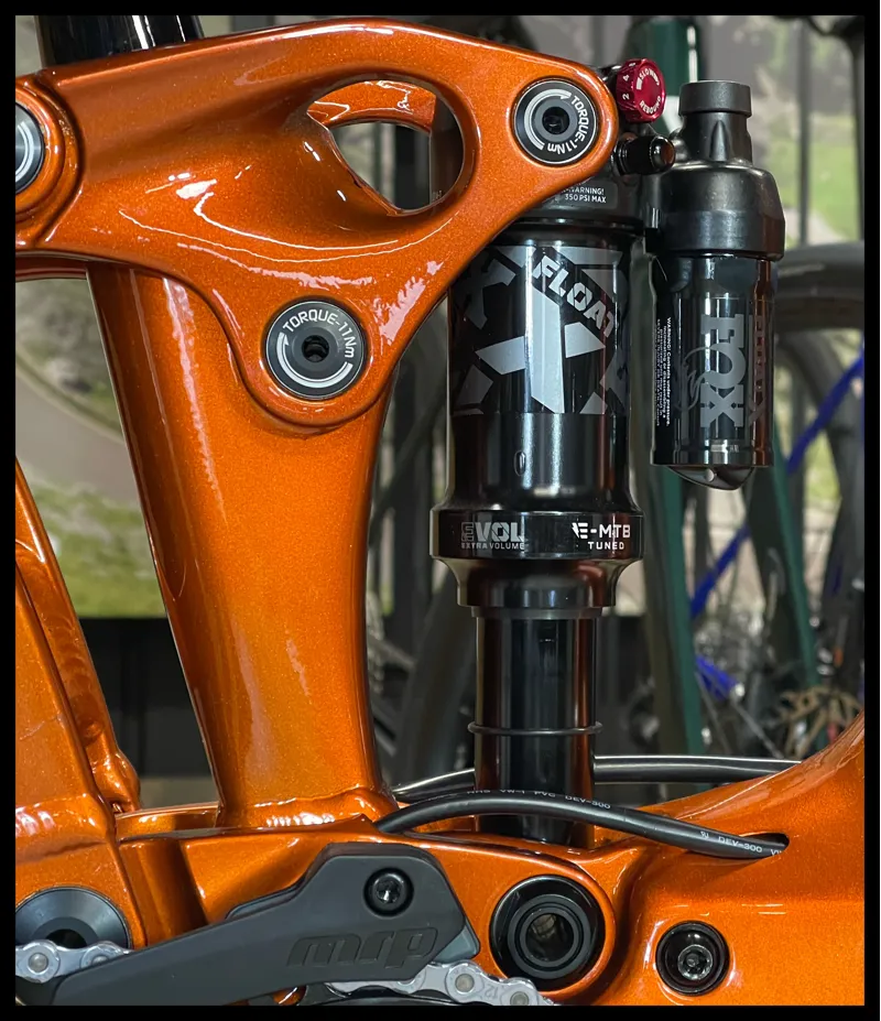 Giant Trance X E+ 1 Pro 29er Medium Amber Glow 2023-7