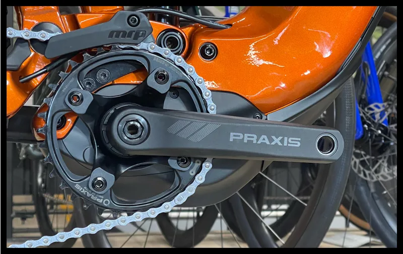 Giant Trance X E+ 1 Pro 29er Medium Amber Glow 2023-9