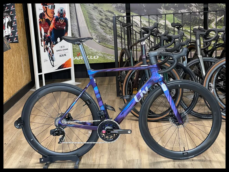 Liv EnviLiv Advanced Pro AXS Hibana Medium 2024