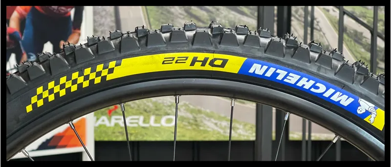 NUKEPROOF DISSENT CARBON 290 comp M-Large Bullet Grey 2023-12